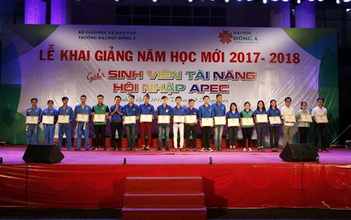 Lễ khai giảng năm học mới 2017 - ĐH Đông Á
